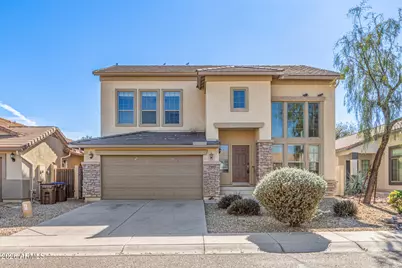 707 W Agrarian Hills Drive, San Tan Valley, AZ 85143 - Photo 2