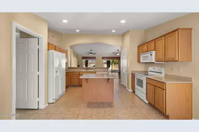 9846 E Diamond Drive, Sun Lakes, AZ 85248 - Photo 16