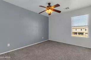 4662 E Cherry Hills Dr, Chandler, AZ 85249 - Photo 32