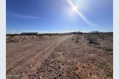 38532 W San Juan Avenue #60, Tonopah, AZ 85354 - Photo 10