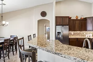 86 E Moon Vista St, Apache Junction, AZ 85119 - Photo 42