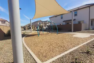 9833 W Catalina Dr, Phoenix, AZ 85037 - Photo 22