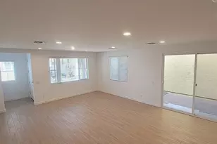 9833 W Catalina Dr, Phoenix, AZ 85037 - Photo 12