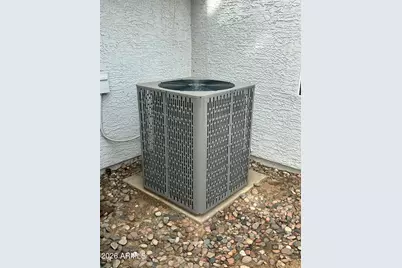 935 N Senate Street, Chandler, AZ 85225 - Photo 12