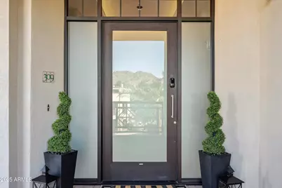 2 Biltmore Estate #309, Phoenix, AZ 85016 - Photo 4