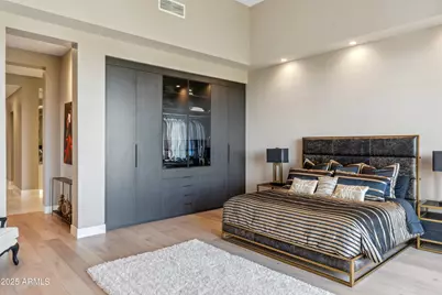 2 Biltmore Estate #309, Phoenix, AZ 85016 - Photo 22