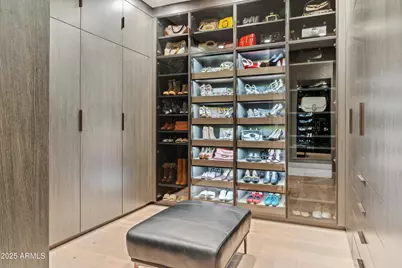 2 Biltmore Estate #309, Phoenix, AZ 85016 - Photo 28