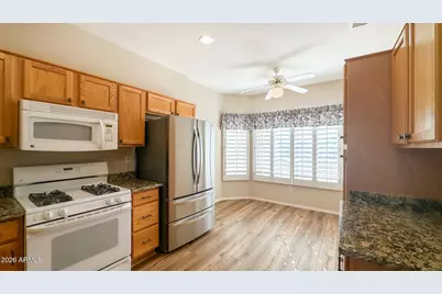 17961 N Somerset Drive, Surprise, AZ 85374 - Photo 6