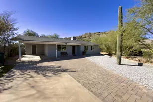 9009 E Gary Ln, Mesa, AZ 85207 - Photo 2