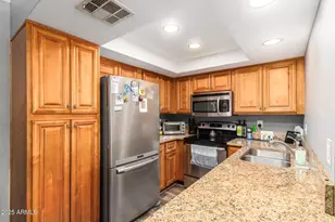 1820 E Morten Ave, Phoenix, AZ 85020 - Photo 6