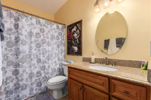 1820 E Morten Ave, Phoenix, AZ 85020 - Photo 12