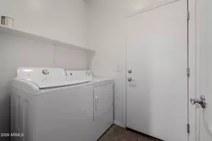 2854 S Peel Dr, Gilbert, AZ 85295 - Photo 28