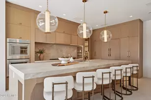 5761 N Echo Canyon Cir, Phoenix, AZ 85018 - Photo 16