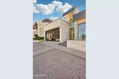 5761 N Echo Canyon Circle, Phoenix, AZ 85018 - Photo 4