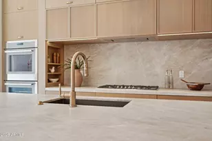 5761 N Echo Canyon Cir, Phoenix, AZ 85018 - Photo 18