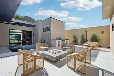 5761 N Echo Canyon Circle, Phoenix, AZ 85018 - Photo 32