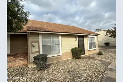 8943 W Manzanita Drive, Peoria, AZ 85345 - Photo 2