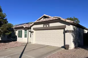 10758 W Cambridge Ave, Avondale, AZ 85392 - Photo 2