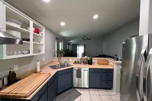 10758 W Cambridge Ave, Avondale, AZ 85392 - Photo 10