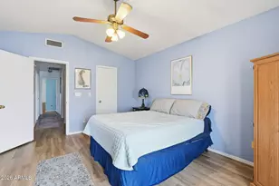 10744 W Echo Ln, Peoria, AZ 85345 - Photo 24