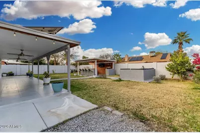 13203 N 56th Avenue, Glendale, AZ 85304 - Photo 30