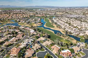 1811 W Wisteria Dr, Chandler, AZ 85248 - Photo 38