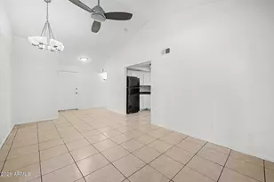 1402 S Jentilly Ln, Tempe, AZ 85281 - Photo 4