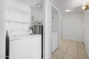1402 S Jentilly Ln, Tempe, AZ 85281 - Photo 20