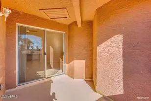 1402 S Jentilly Ln, Tempe, AZ 85281 - Photo 16