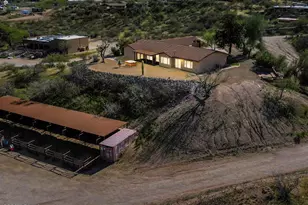 1890 W Roderick Ln, Wickenburg, AZ 85390 - Photo 2