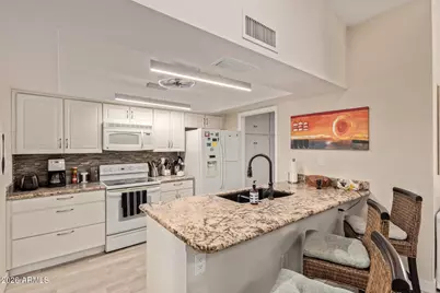 13749 W Meeker Boulevard, Sun City West, AZ 85375 - Photo 6