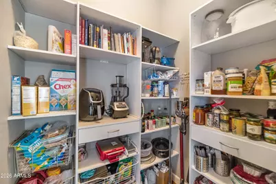 190 E Louis Way, Tempe, AZ 85284 - Photo 12