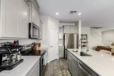 1255 N Arizona Avenue #1047, Chandler, AZ 85225 - Photo 10