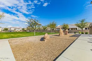 1255 N Arizona Ave, Chandler, AZ 85225 - Photo 32