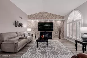 20807 N Desert Sands Dr, Sun City West, AZ 85375 - Photo 10