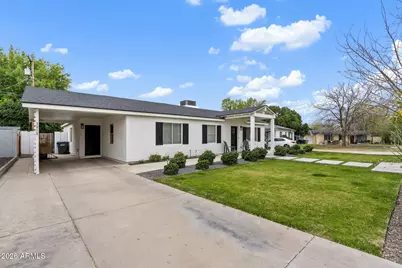 3515 E Piccadilly Road, Phoenix, AZ 85018 - Photo 2