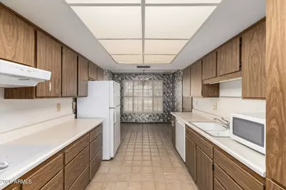 10830 W Mimosa Drive, Sun City, AZ 85373 - Photo 10