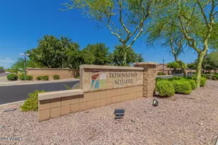 10823 N 70th Ave, Peoria, AZ 85345 - Photo 2