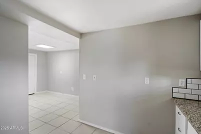 703 W 1st Street #4, Mesa, AZ 85201 - Photo 8