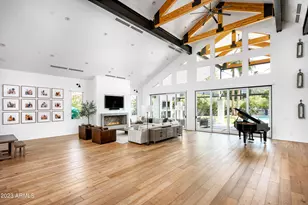 8144 E Del Barquero Dr, Scottsdale, AZ 85258 - Photo 8