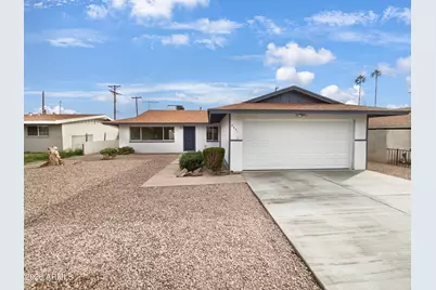 8641 N 37th Avenue, Phoenix, AZ 85051 - Photo 1