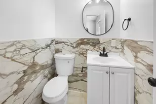 8641 N 37th Ave, Phoenix, AZ 85051 - Photo 22