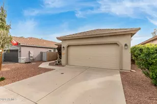 17067 W Young St, Surprise, AZ 85388 - Photo 6