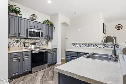 11568 W Virginia Avenue, Avondale, AZ 85392 - Photo 12