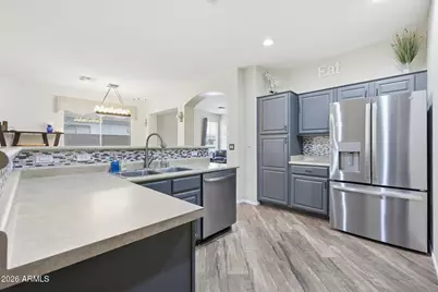 11568 W Virginia Avenue, Avondale, AZ 85392 - Photo 2