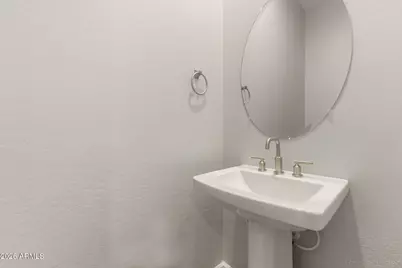 10250 W Adam Avenue, Peoria, AZ 85382 - Photo 28