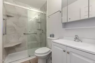 8030 N 32nd Ln, Phoenix, AZ 85051 - Photo 14