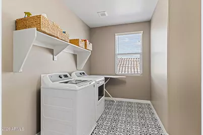 18331 W Clinton Street, Surprise, AZ 85388 - Photo 40