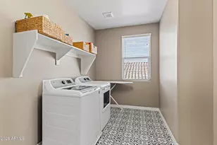 18331 W Clinton St, Surprise, AZ 85388 - Photo 40