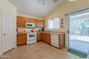 368 S 18th St, Coolidge, AZ 85128 - Photo 4